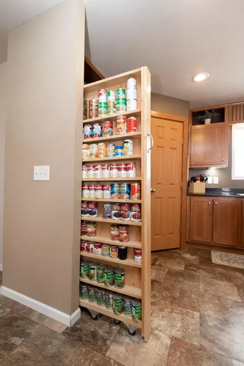 8044 68th St NW, Stanley, ND 58784 photo 7