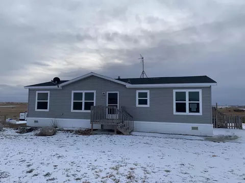 5945 124g Ave NW, Epping, ND 58843 photo 1