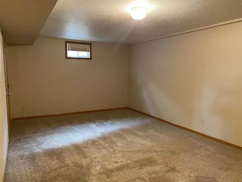 2216 University Ave, Williston, ND 58801 photo 19