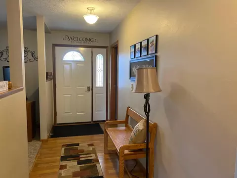 2216 University Ave, Williston, ND 58801 photo 8