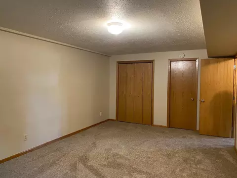 2216 University Ave, Williston, ND 58801 photo 20