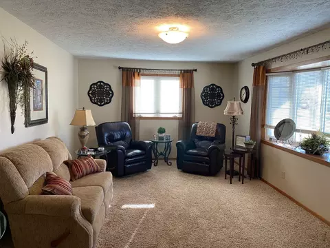 2216 University Ave, Williston, ND 58801 photo 7