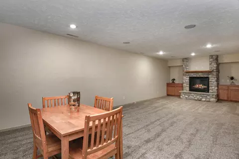 1917 20th Ave W, Williston, ND 58801 photo 15