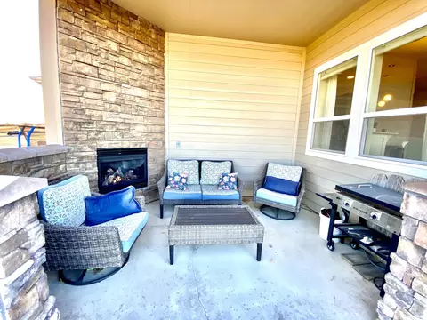 6806 Fairview Dr, Williston, ND 58801 photo 5