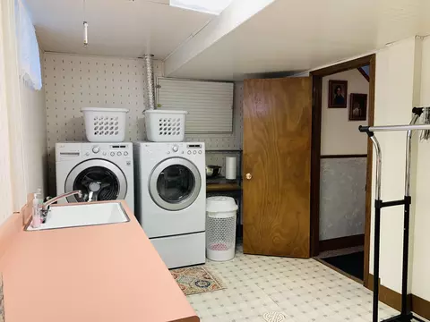 1216 8th Ave W, Williston, ND 58801 photo 82