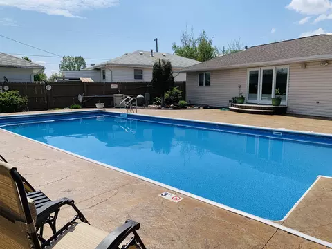 1216 8th Ave W, Williston, ND 58801 photo 4