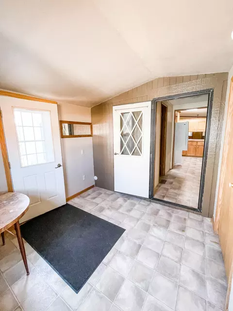 308 3rd Ave E, Ray, ND 58849 photo 4