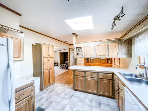 308 3rd Ave E, Ray, ND 58849 photo 7