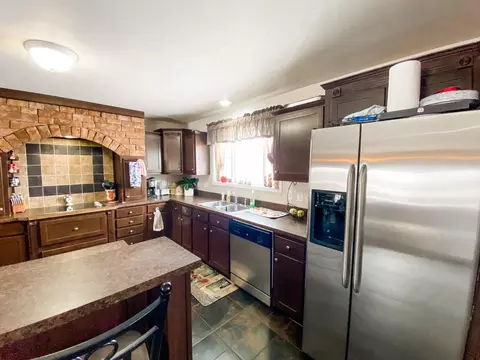 5716 Freedom Ln, Williston, ND 58801 photo 15