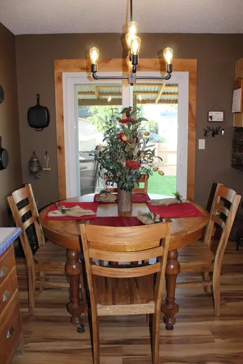 1706 27th St W, Williston, ND 58801 photo 8