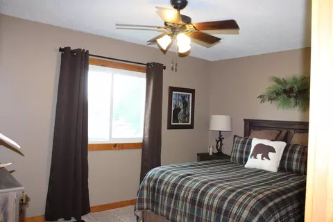 1706 27th St W, Williston, ND 58801 photo 23