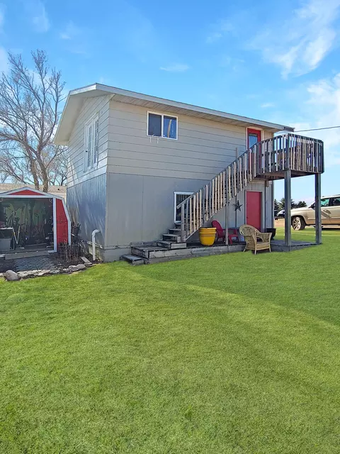 265 Blacktail Dr, Williston, ND 58801 photo 6