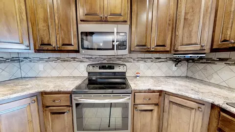 1823 9th Ave E, Williston, ND 58801 photo 9