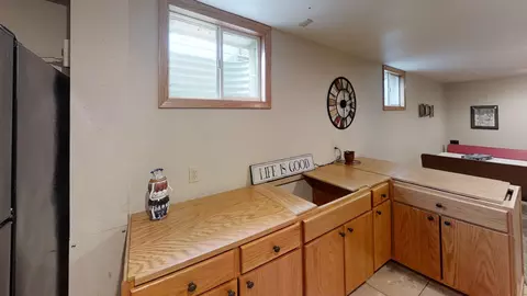 916 2nd Ave E, Williston, ND 58801 photo 28