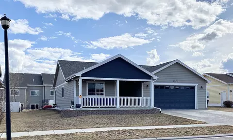 2809 24th St W, Williston, ND 58801 photo 2