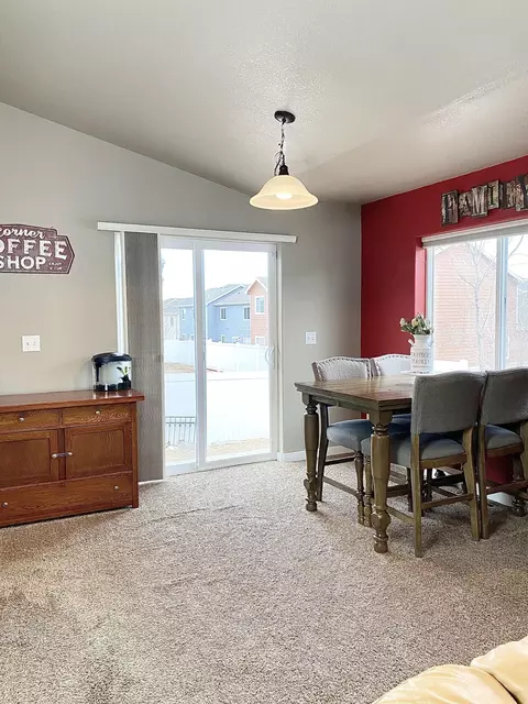 2809 24th St W, Williston, ND 58801 photo 7