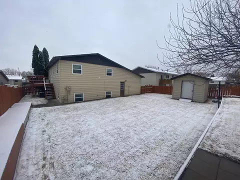 2024 8th Ave E, Williston, ND 58801 photo 17