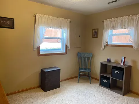 2024 8th Ave E, Williston, ND 58801 photo 13