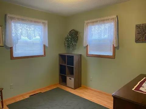 2024 8th Ave E, Williston, ND 58801 photo 7