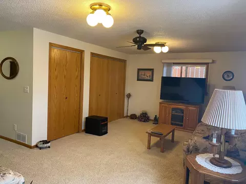 2024 8th Ave E, Williston, ND 58801 photo 10