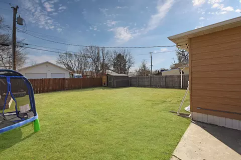 818 15th Ave W, Williston, ND 58801 photo 24