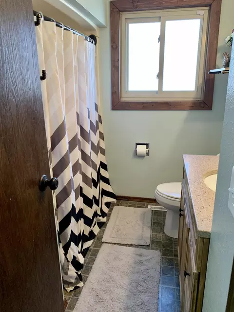 810 W Broadway W, Williston, ND 58801 photo 12