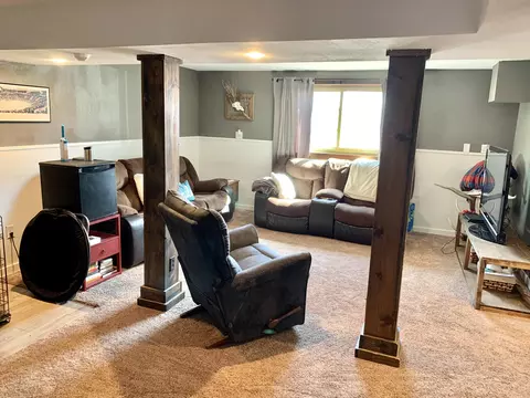 810 W Broadway W, Williston, ND 58801 photo 25