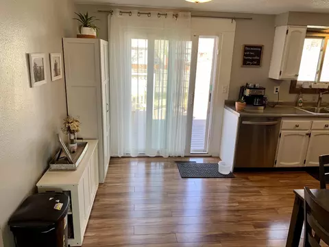 810 W Broadway W, Williston, ND 58801 photo 3