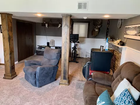 810 W Broadway W, Williston, ND 58801 photo 24