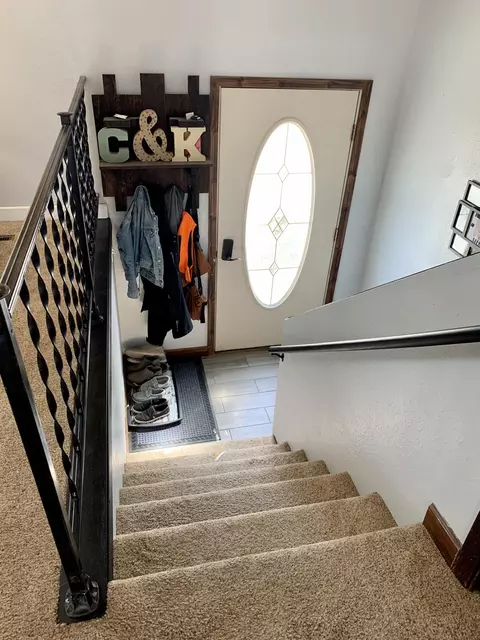810 W Broadway W, Williston, ND 58801 photo 17