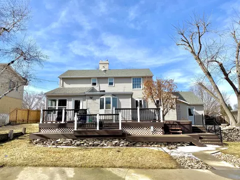 1508 E Hillcourt, Williston, ND 58801 photo 3