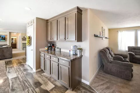 13352 Mountain Meadow Ln, Williston, ND 58801 photo 28