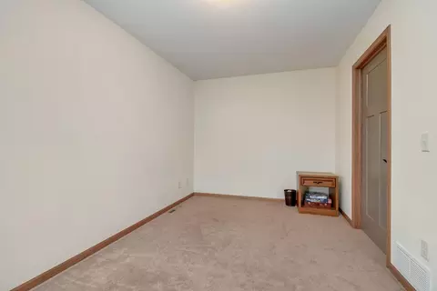 2308 25th St W, Williston, ND 58801 photo 16