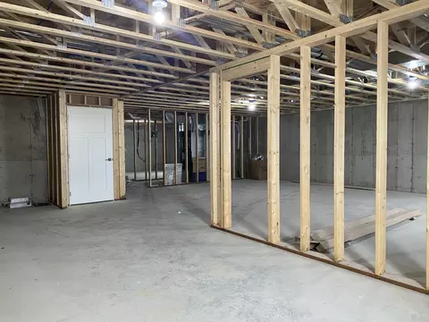 13669 Cherry St NW, Williston, ND 58801 photo 24