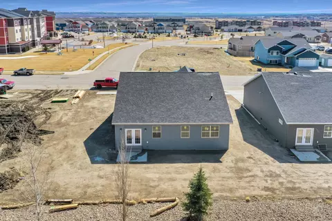 3602 32nd St W, Williston, ND 58801 photo 38