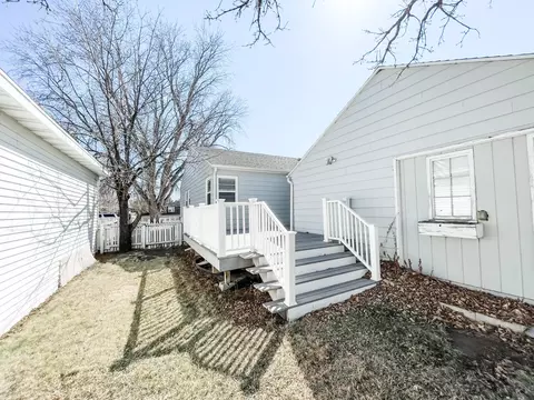 417 9th St E, Williston, ND 58801 photo 28
