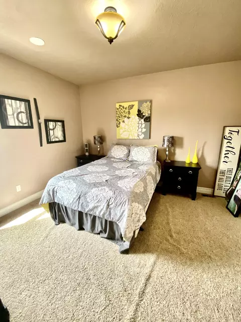 2121 Bison Dr, Williston, ND 58801 photo 27