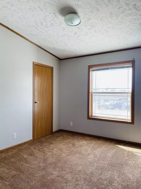 7301 1st Ave E, Williston, ND 58801 photo 11
