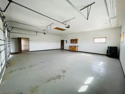 7301 1st Ave E, Williston, ND 58801 photo 22