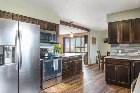 2017 4th Ave E, Williston, ND 58801 photo 12