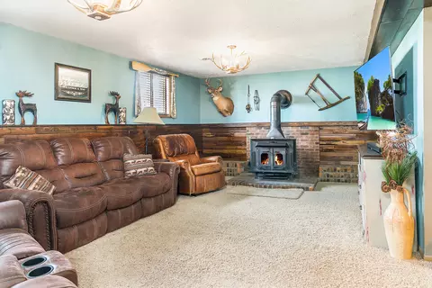 2017 4th Ave E, Williston, ND 58801 photo 18