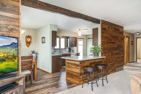 2017 4th Ave E, Williston, ND 58801 photo 10