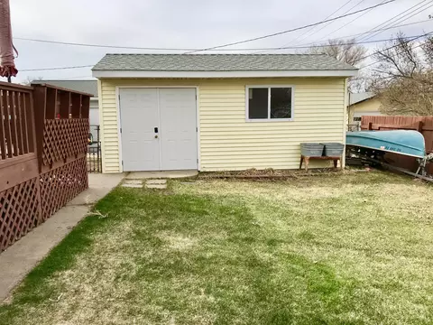 921 15th Ave W, Williston, ND 58801 photo 16
