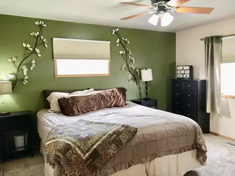 921 15th Ave W, Williston, ND 58801 photo 5