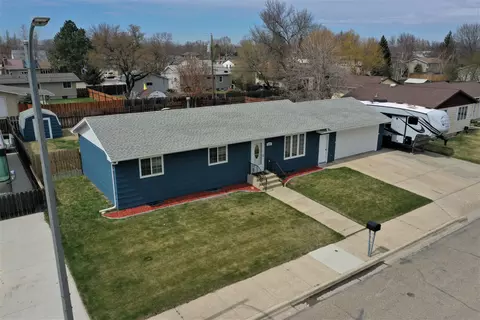 2107 7th Ave E, Williston, ND 58801 photo 63