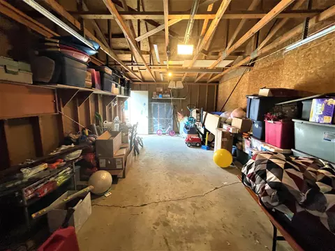 1805 31st St W, Williston, ND 58801 photo 17