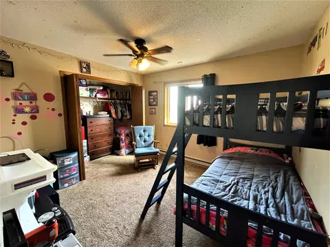 1805 31st St W, Williston, ND 58801 photo 14