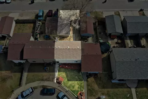 1805 31st St W, Williston, ND 58801 photo 3