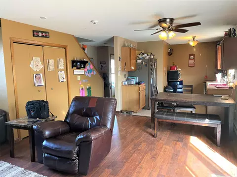 1805 31st St W, Williston, ND 58801 photo 8