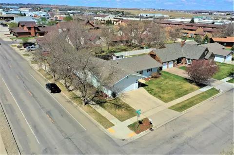2201 1st Ave E, Williston, ND 58801 photo 83